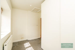 Photo 17- click for photo gallery